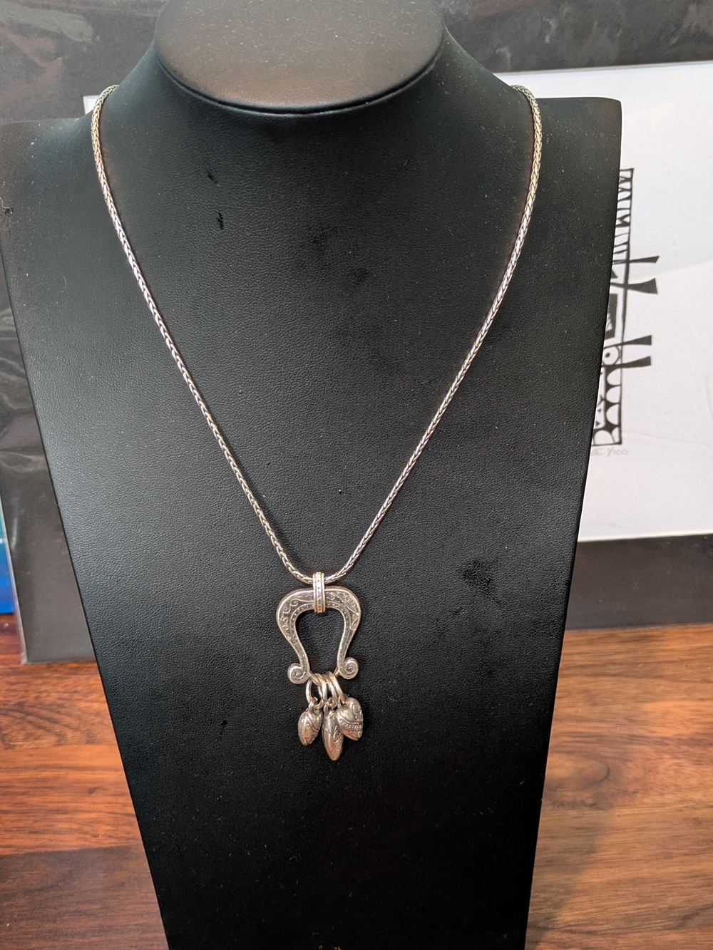 Brighton 20" Silver Necklace With 2" Extender. Beautifully Crafted Chain 3 Charm